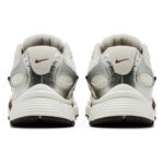 Nike V5 RNR 'Sail Fauna Brown - Image 4