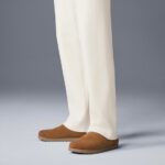 Alo Slipper Sherpa Recovery 'Saddle/Ivory' - Image 5
