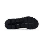 On Running Cloud 6 'Triple Black' - Image 5