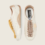 Golden Goose True-Star in white nappa leather with gold star and beige suede heel tab(Women's) - Image 3