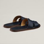 Hermès Izmir sandal 'Marine' - Image 2