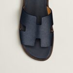 Hermès Izmir sandal 'Marine' - Image 3