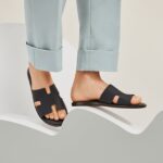 Hermès Izmir sandal 'Marine' - Image 4