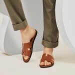 Hermès Izmir sandal 'Gold' - Image 4