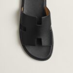Hermès Izmir sandal 'Noir' - Image 3