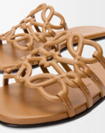 Loewe Petal Anagram leather slides 'Camel' - Image 4