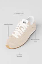 ALO SUNSET SNEAKER SANDSTONE
