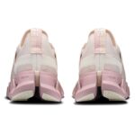 On Cloudswift 4 Sneaker in Pearl/Mauve - Image 4